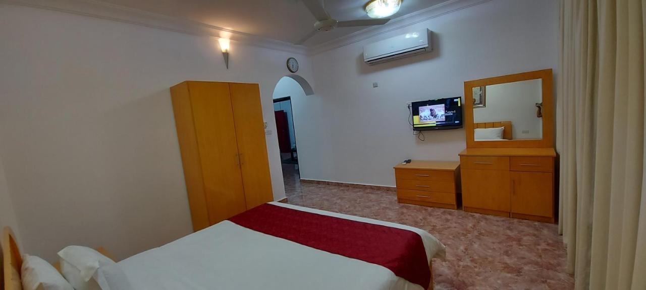 Dreamland Hotel Apartment ניזווא מראה חיצוני תמונה