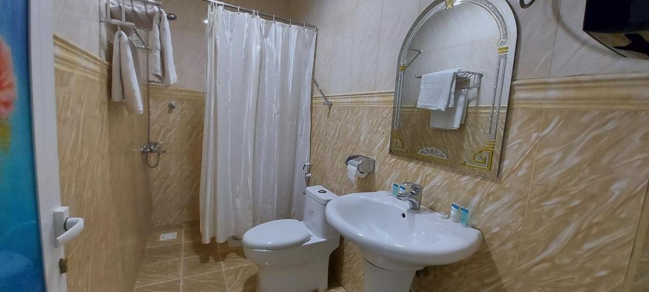Dreamland Hotel Apartment ניזווא מראה חיצוני תמונה