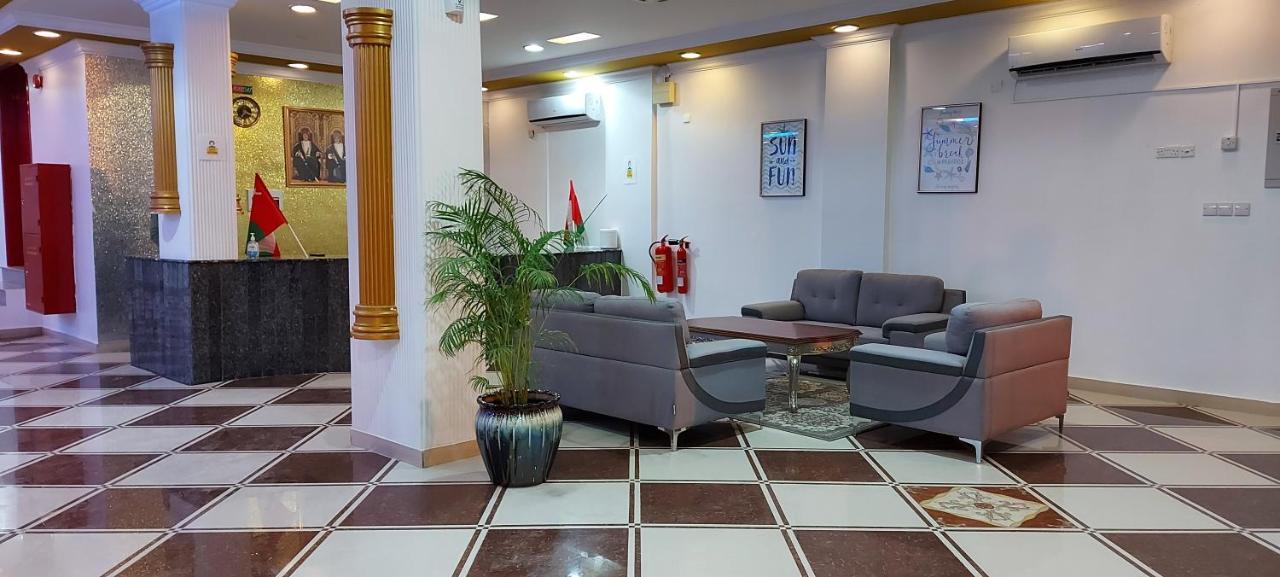 Dreamland Hotel Apartment ניזווא מראה חיצוני תמונה
