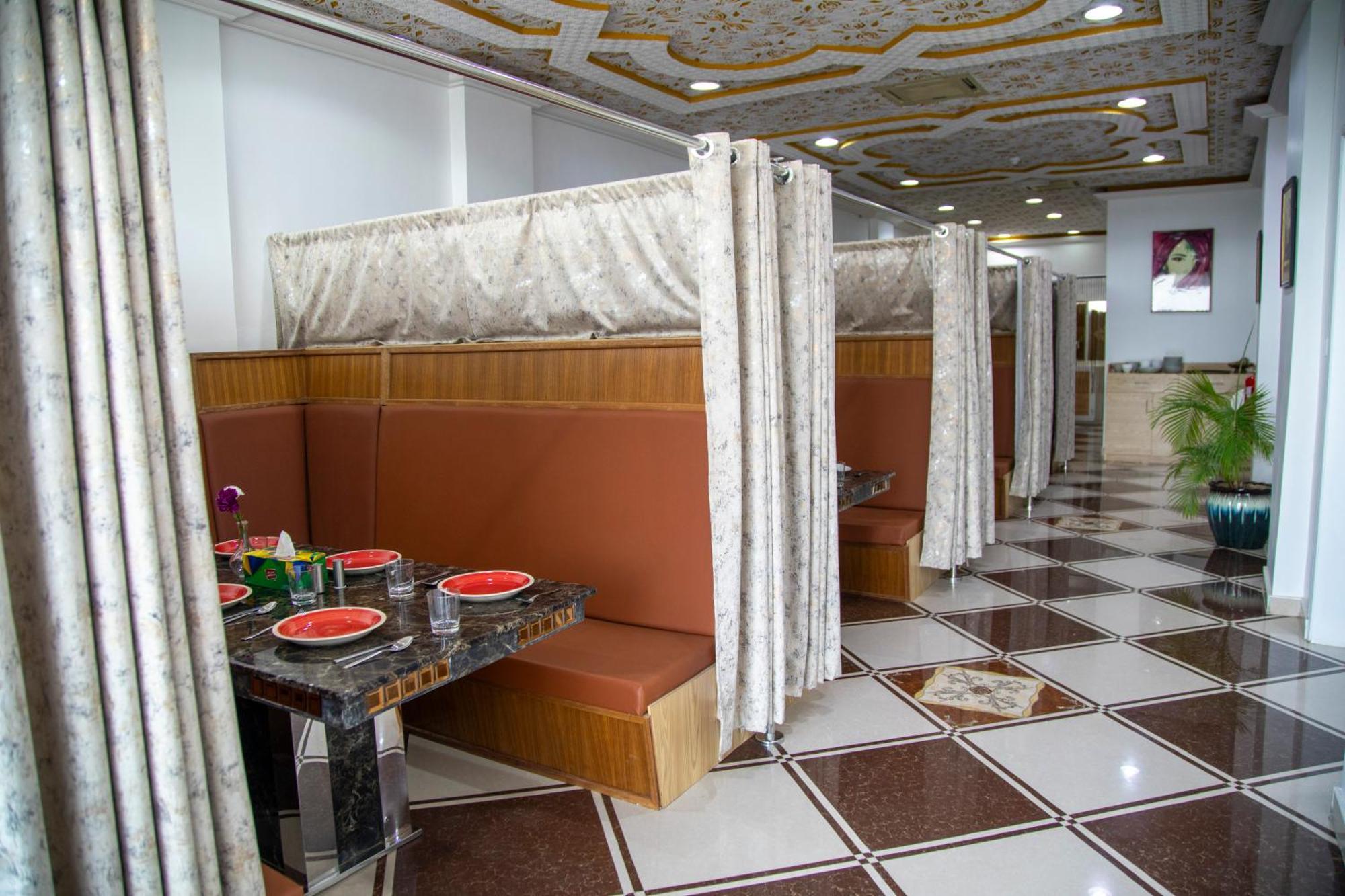 Dreamland Hotel Apartment ניזווא מראה חיצוני תמונה